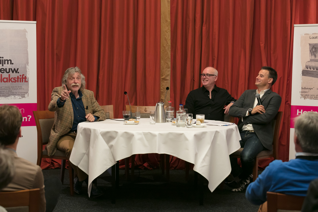 VI op locatie met Johan Derksen, René van der Gijp en Wilfred Genee