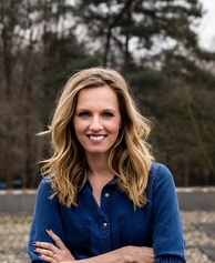 Presentatrice Leonie ter Braak